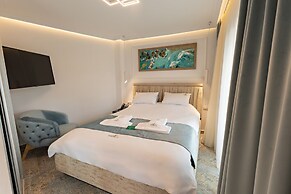 Lazar Lux Suites - Ammoudara