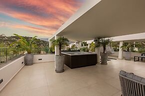 Lazar Lux Suites - Ammoudara