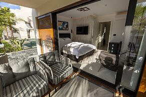 Lazar Lux Suites - Ammoudara