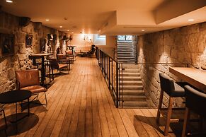 The Central House Porto Ribeira - Hostel