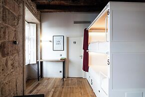 The Central House Porto Ribeira - Hostel