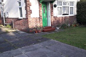 Homely 3-bed House in Manchester