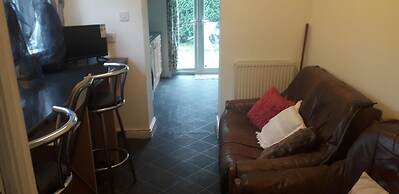 Homely 3-bed House in Manchester