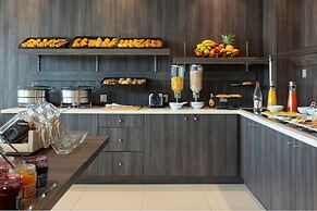 Hôtel Roi Soleil Prestige Plaisir - St Quentin