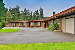 Arbutus Grove Motel