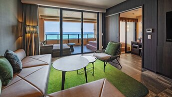 AQUASENSE Hotel & Resort