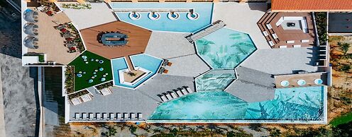 AQUASENSE Hotel & Resort