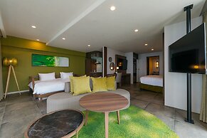 AQUASENSE Hotel & Resort