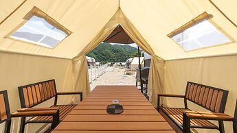 Gapyeong JH Poolvilla & Glamping