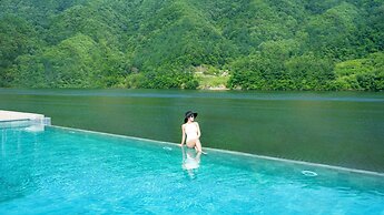 Gapyeong JH Poolvilla & Glamping