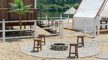 Gapyeong JH Poolvilla & Glamping