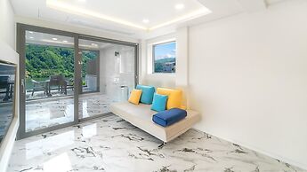 Gapyeong JH Poolvilla & Glamping