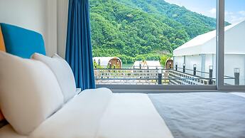 Gapyeong JH Poolvilla & Glamping