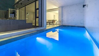 Gapyeong JH Poolvilla & Glamping