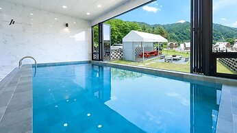 Gapyeong JH Poolvilla & Glamping