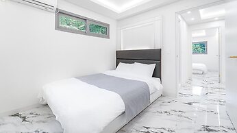 Gapyeong JH Poolvilla & Glamping