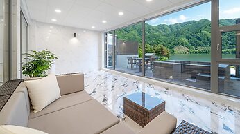 Gapyeong JH Poolvilla & Glamping