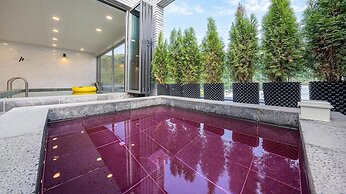 Gapyeong JH Poolvilla & Glamping