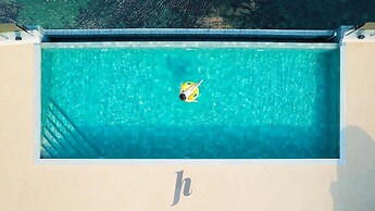 Gapyeong JH Poolvilla & Glamping