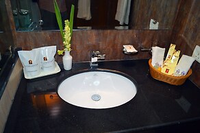 Fort Continental Hotel