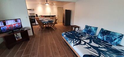 Moana Breeze Eco Lodge