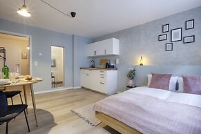 Julius Apartments