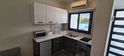 Nissi Twins Apartments by STAY BnB