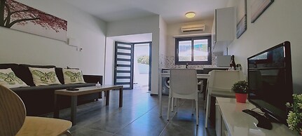 Nissi Twins Apartments by STAY BnB