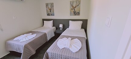 Nissi Twins Apartments by STAY BnB