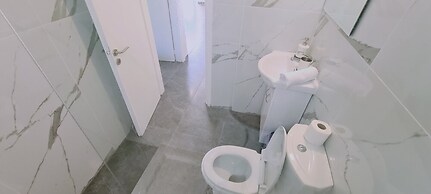 Nissi Twins Apartments by STAY BnB