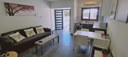 Nissi Twins Apartments by STAY BnB