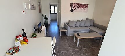 Nissi Twins Apartments by STAY BnB