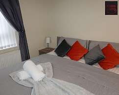 One Bedroom Apartment by Klass Living Serviced Accommodation Blantyre 