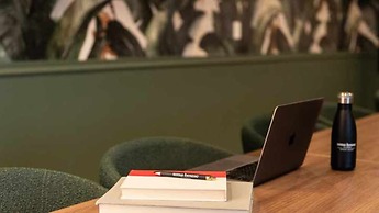 UMA House by Yurbban South Beach