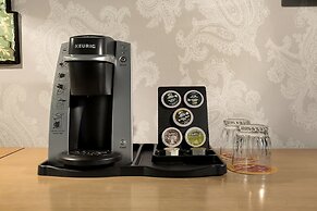 UMA House by Yurbban South Beach