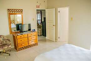 The Whytehouse Villa