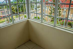 The Whytehouse Villa