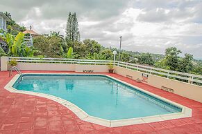 The Whytehouse Villa