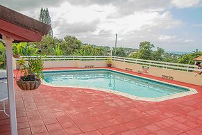 The Whytehouse Villa