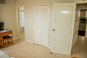 The Whytehouse Villa