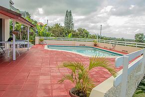 The Whytehouse Villa