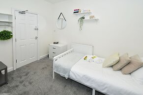 Townhouse @ Hall O Shaw Street Crewe