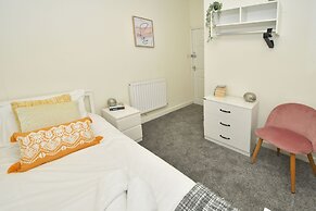 Townhouse @ Hall O Shaw Street Crewe