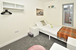 Townhouse @ Hall O Shaw Street Crewe