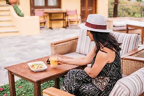 Hotel Alkifron Kala Nera