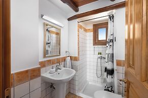 Hotel Alkifron Kala Nera