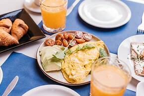 Hotel Alkifron Kala Nera