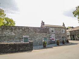 1 Tower House