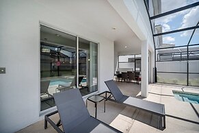 Gorgeous, Modern Home W/private Pool!