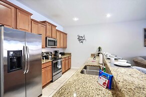 Private Pool Getaway! Near Theme Parks!